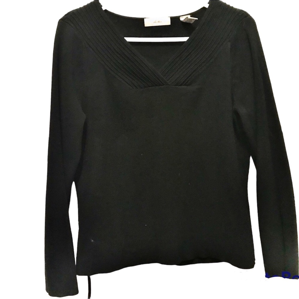 Black Ribbed Thick Top / Sweater - Picture 1 of 8